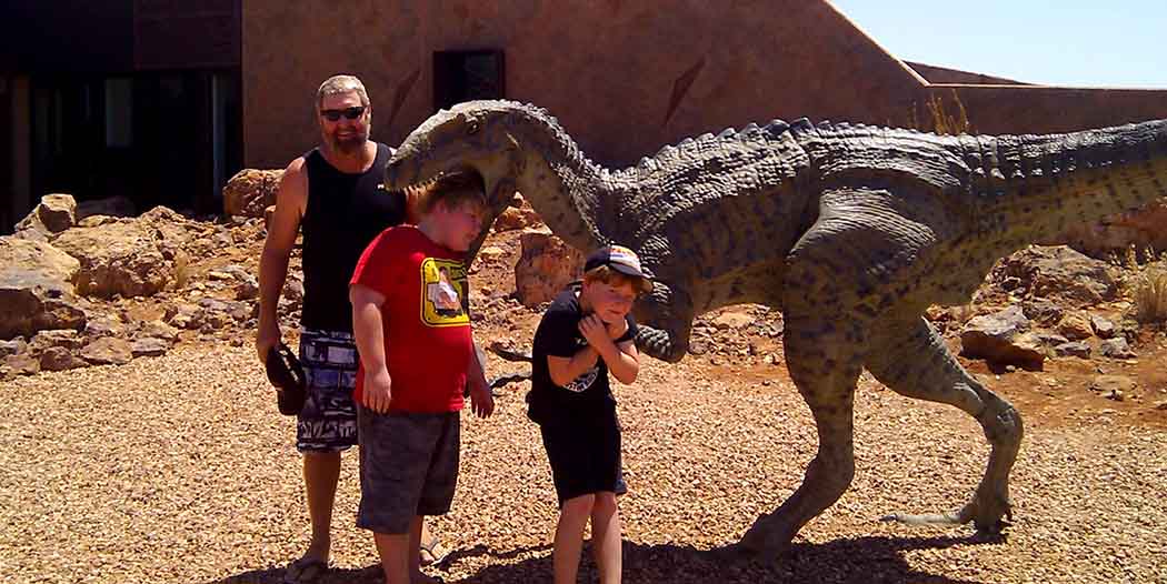 australian age of dinosaurs museum winton